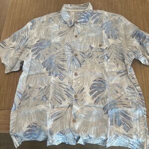 Mens Tommy Bahama short sleeve shirt